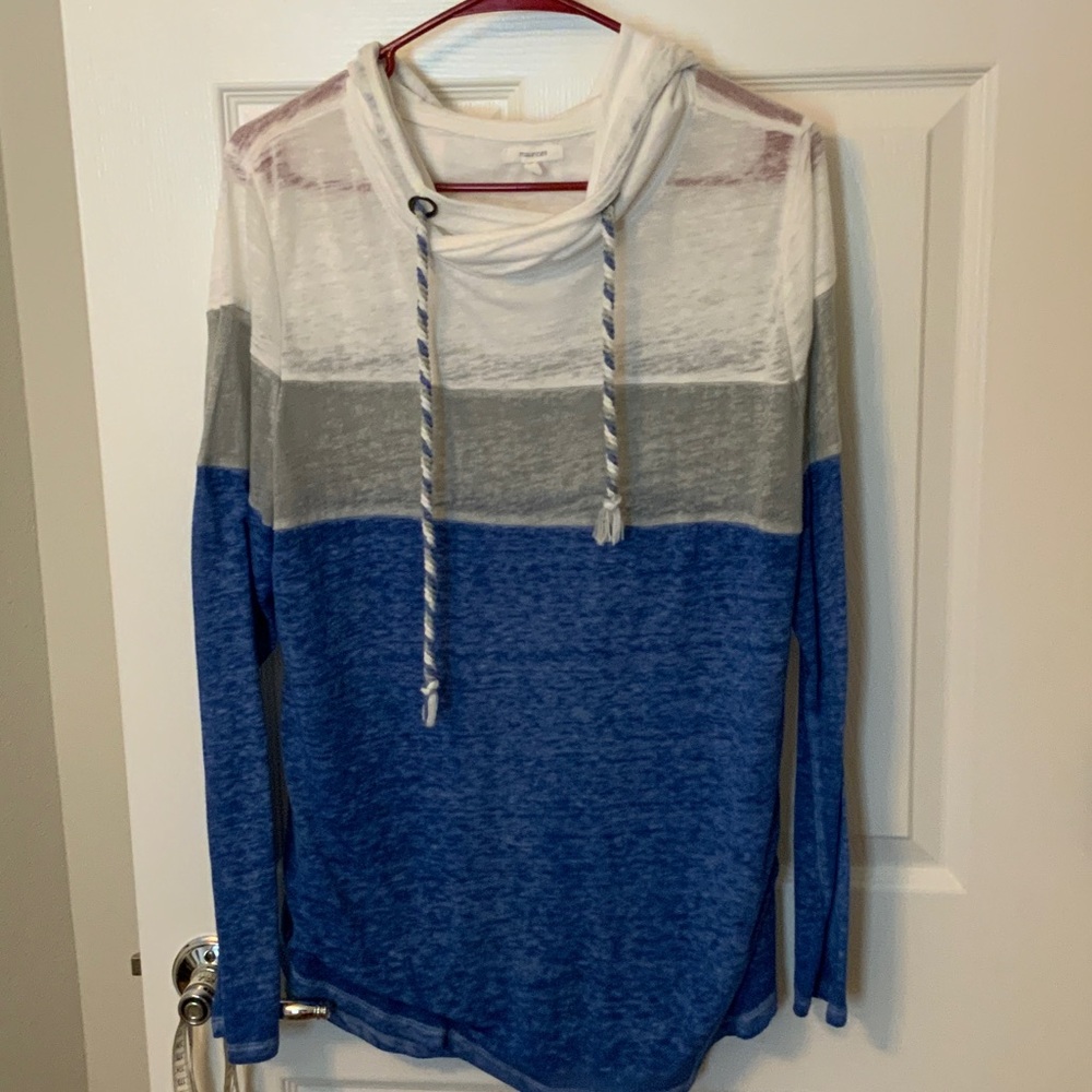 Maurices White/Gray/Blue Long Sleeve Hoodie